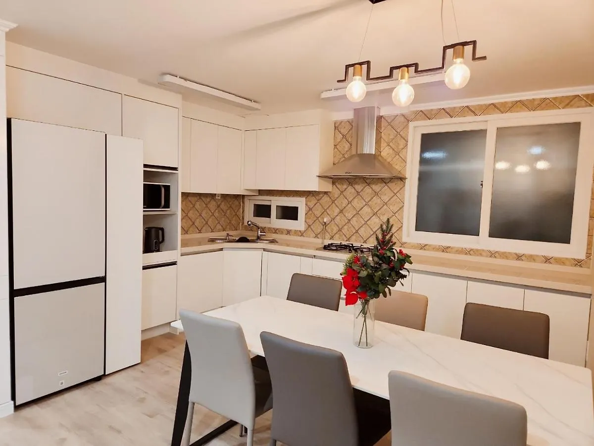 Grand Open Hongdae Houes 4Bdr 2Bth Apartment Seoul
