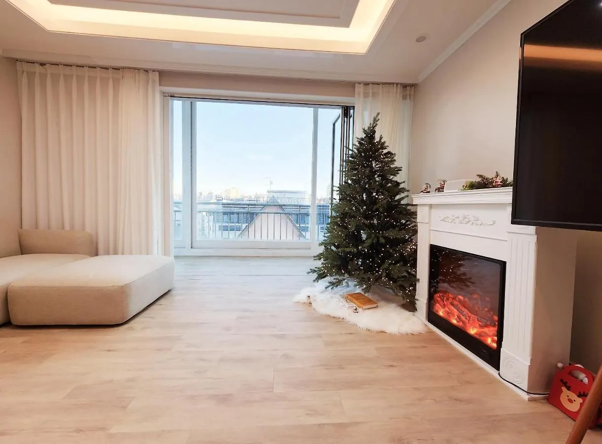 Grand Open Hongdae Houes 4Bdr 2Bth Apartment Seoul